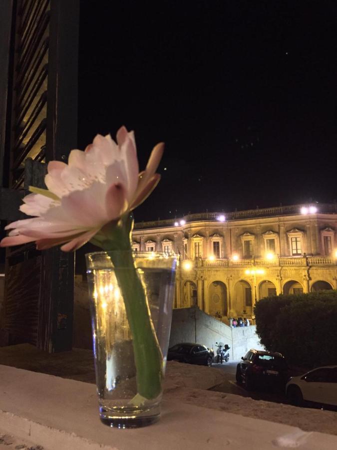 Landolina Palace Hotel Ното Экстерьер фото